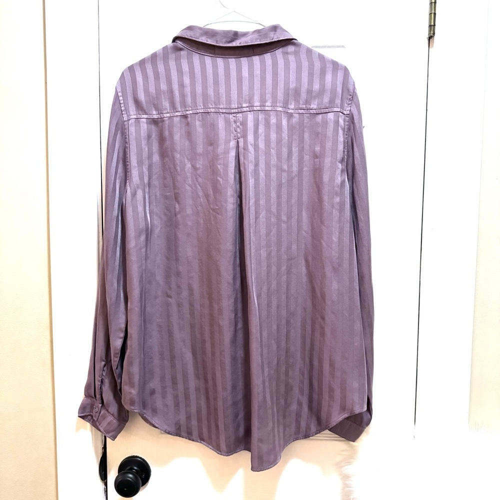 Cloth & Stone Anthropologie Mauve Grace Sateen Striped Button down XL - Picture 3 of 9